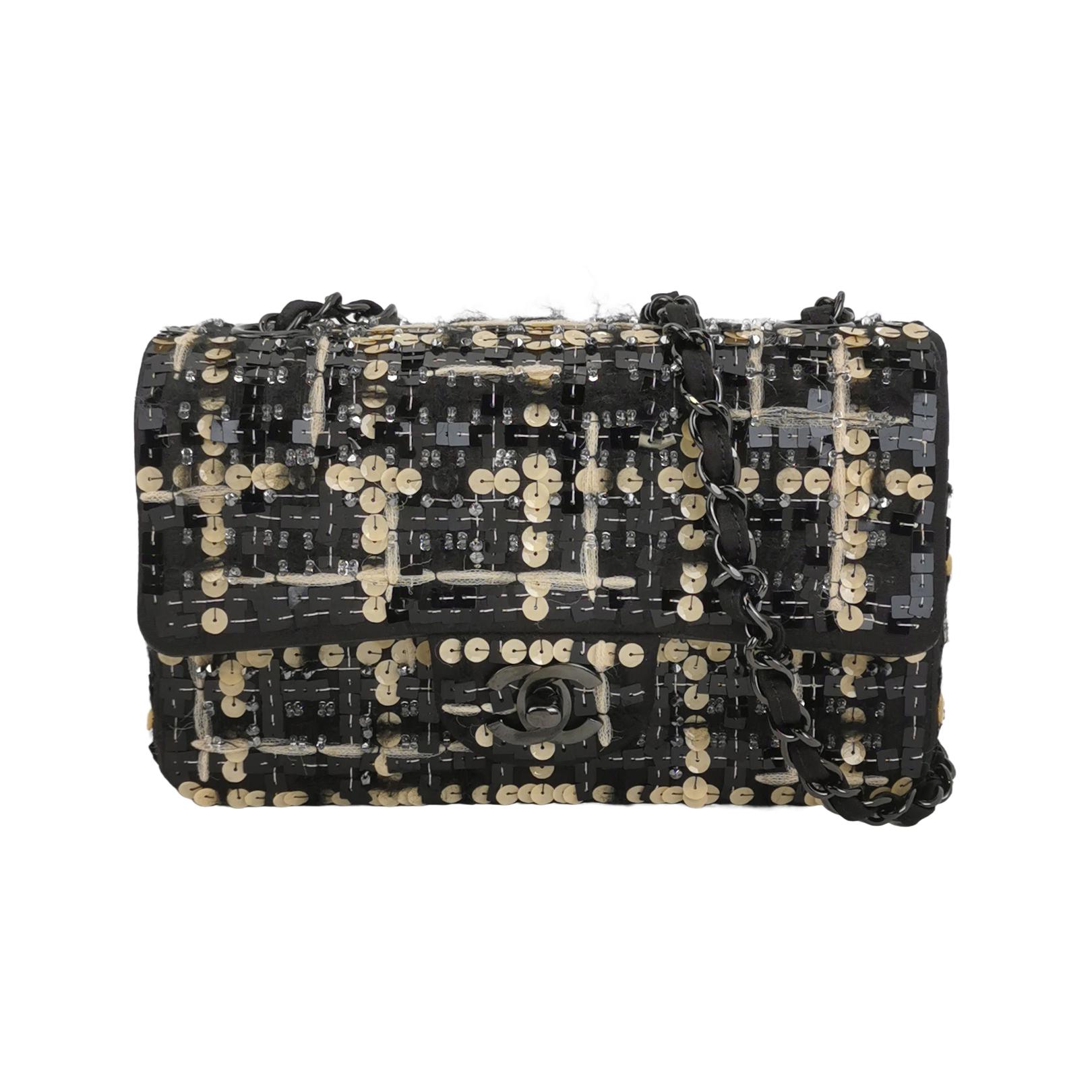 Classic Flap Miniccrossbody Bag